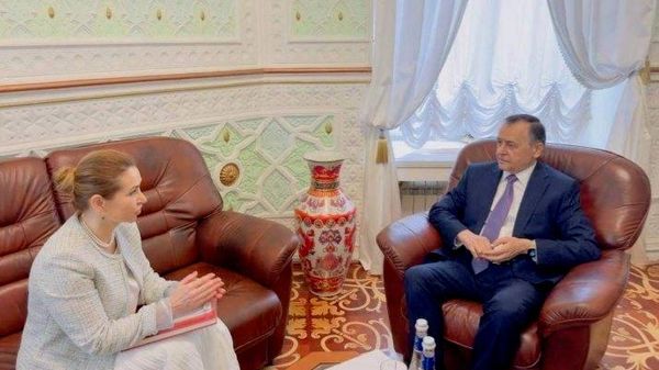 Таджикистан и Россия укрепляют сотрудничество в рамках Международной организации русского языка - Sputnik Таджикистан