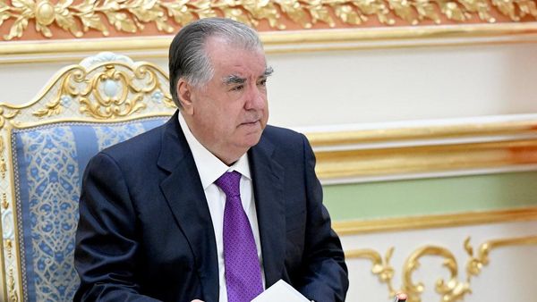 Раҳмон таъйиноти кадрӣ анҷом дод - Sputnik Тоҷикистон