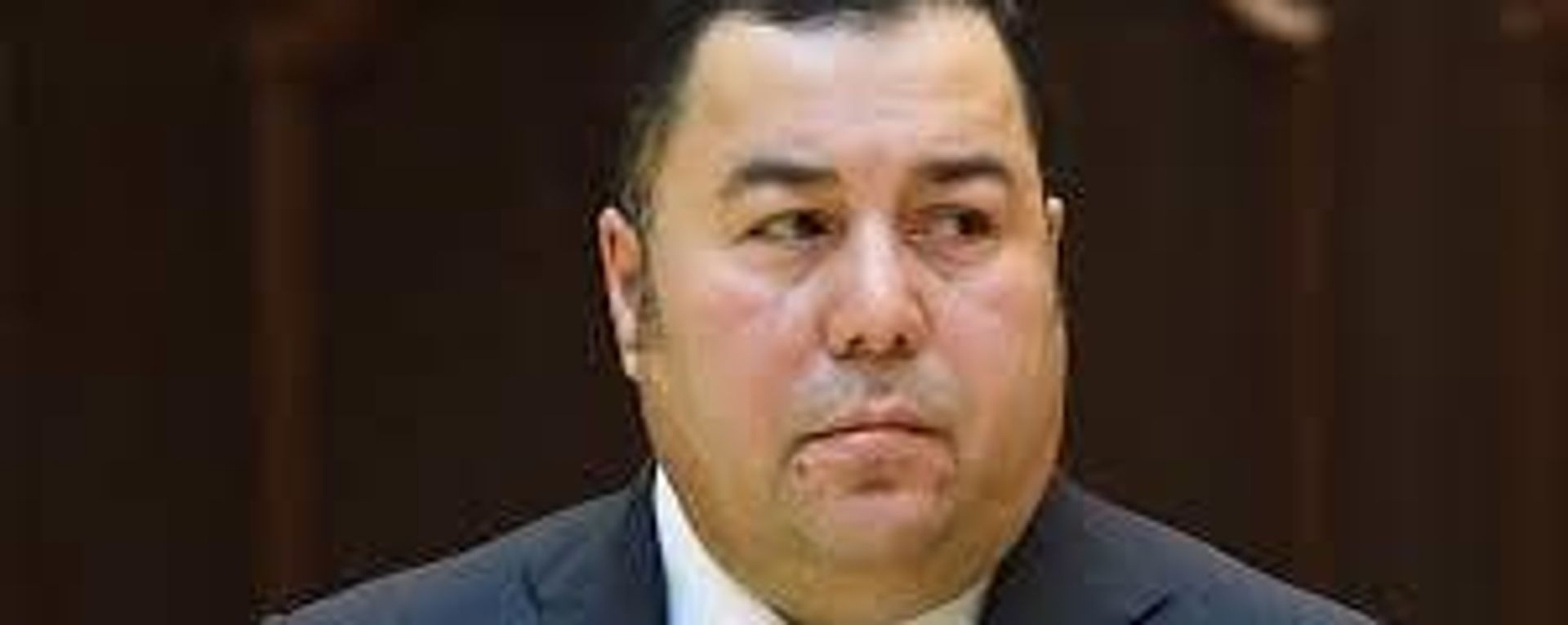 Додгоҳи олӣ ҳукми Исматулло Абдуллозода, раиси пешини Фурудгоҳи байналмилалии Душанбе, ки дар тасарруфи беш як млрд соомнӣ муттаҳам мешуд, содир кардааст - Sputnik Тоҷикистон, 1920, 21.07.2026