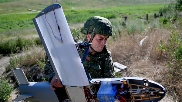 Боевая работа подразделений на Краматорском направлении. - Sputnik Тоҷикистон