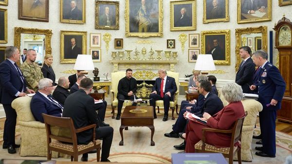 Встреча Владимира Зеленского с президентом США Дональдом Трампом. Встреча Владимира Зеленского с президентом США Дональдом Трампом. - Sputnik Таджикистан