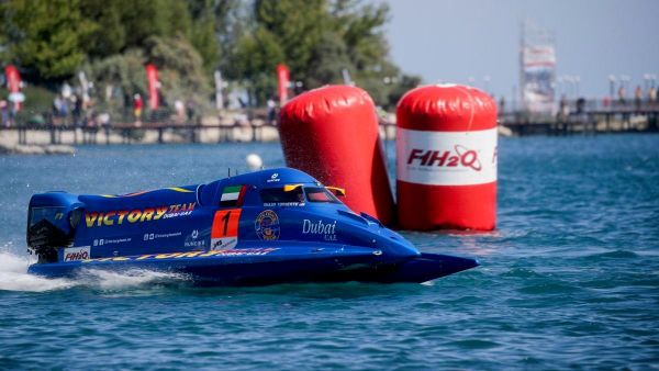 Рахмон принял участие в открытии финала ЧМ Формулы-1 на воде - Sputnik Таджикистан