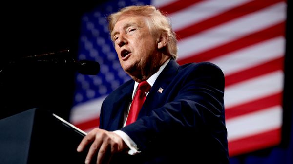 Президент США Дональд Трамп. - Sputnik Тоҷикистон
