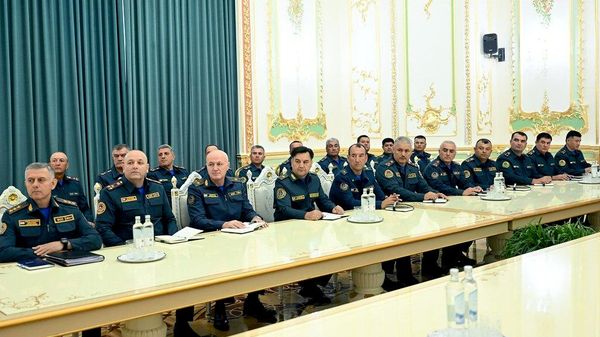 Эмомали Рахмон произвел кадровые перестановки в КЧС Таджикистана - Sputnik Таджикистан
