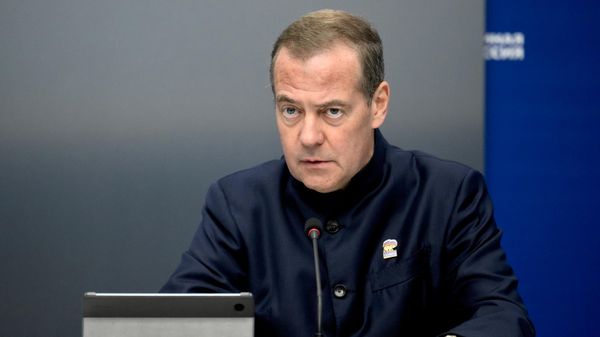 Заместитель председателя Совета безопасности РФ Дмитрий Медведев.  - Sputnik Тоҷикистон