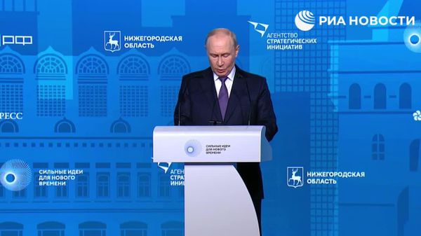 Русия барои имрӯз ва ояндаи худ мубориза мебарад – Путин - Sputnik Тоҷикистон
