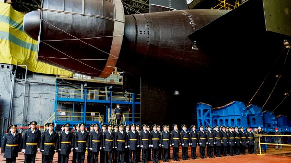 Церемония вывода из эллинга атомной подводной лодки Хабаровск в Северодвинске - Sputnik Таджикистан