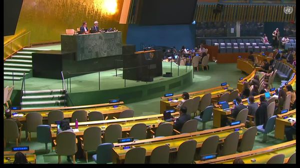 Маҷмаи Умумии Созмони Милали Муттаҳид ташаббуси Тоҷикистонро дар мавриди зеҳни сунъии бехатар қабул кард - Sputnik Тоҷикистон