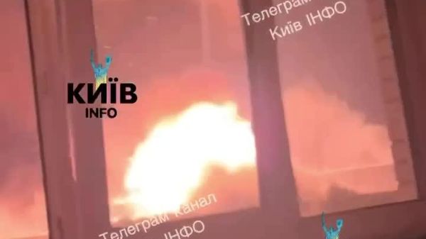 Шаби гузашта ба иншооти Нерӯҳои Мусаллаҳи Украина дар Киев ҳамлаи бузурги мушакӣ сурат гирифт - Sputnik Тоҷикистон