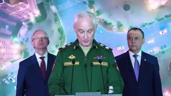 Вазири дифои Русия мардум ва артиши Тоҷикистонро бо 35-умин солгарди истиқлолият табрик гуфт - Sputnik Тоҷикистон