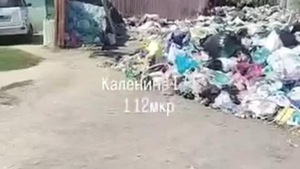 Пулиси Душанбе аз сокинони пойтахт дархост кардааст, ки партовҳоро танҳо дар ҷойҳои муайяншуда партофта дар тозагии шаҳр саҳм гузоранд - Sputnik Тоҷикистон