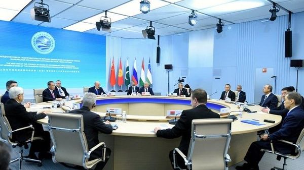 Заседание Совета глав правительств ШОС в Душанбе состоится 19-20 октября - Sputnik Таджикистан
