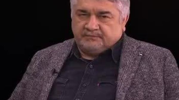 Украина метавонад дар тӯли ҳамагӣ 15 сол бе украинҳо монад, гуфт сиёсатшинос - Sputnik Тоҷикистон
