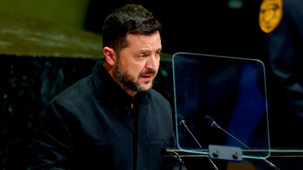 Владимир Зеленский выступает на 81-й сессии Генеральной Ассамблеи ООН 23 сентября 2026 года. - Sputnik Таджикистан