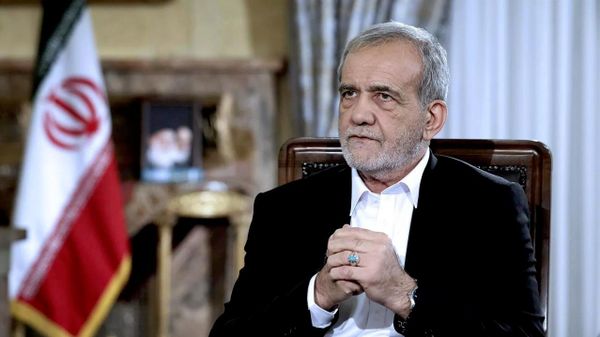 Эрон бинобар ҳамлаҳои такрорӣ ва таҳримҳо эътимоди худро ба музокирот бо ИМА аз даст додааст - Sputnik Тоҷикистон