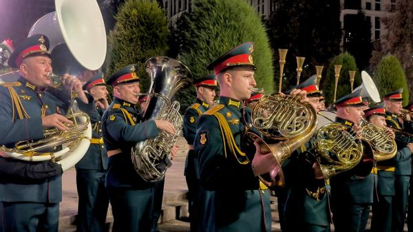 Центральный военный оркестр Минобороны России сыграл для жителей и гостей Душанбе. - Sputnik Таджикистан