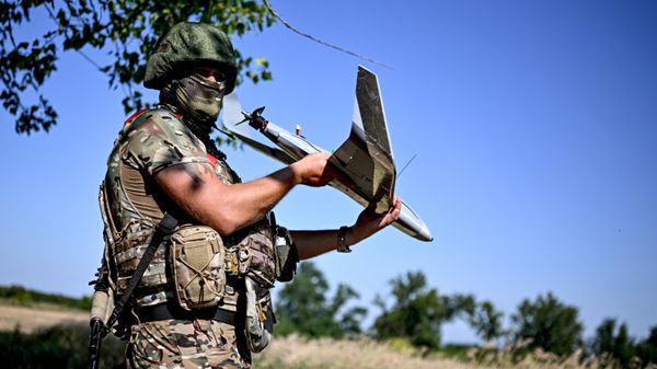 Боевая работа подразделения спецназначения группировки Центр. - Sputnik Таджикистан