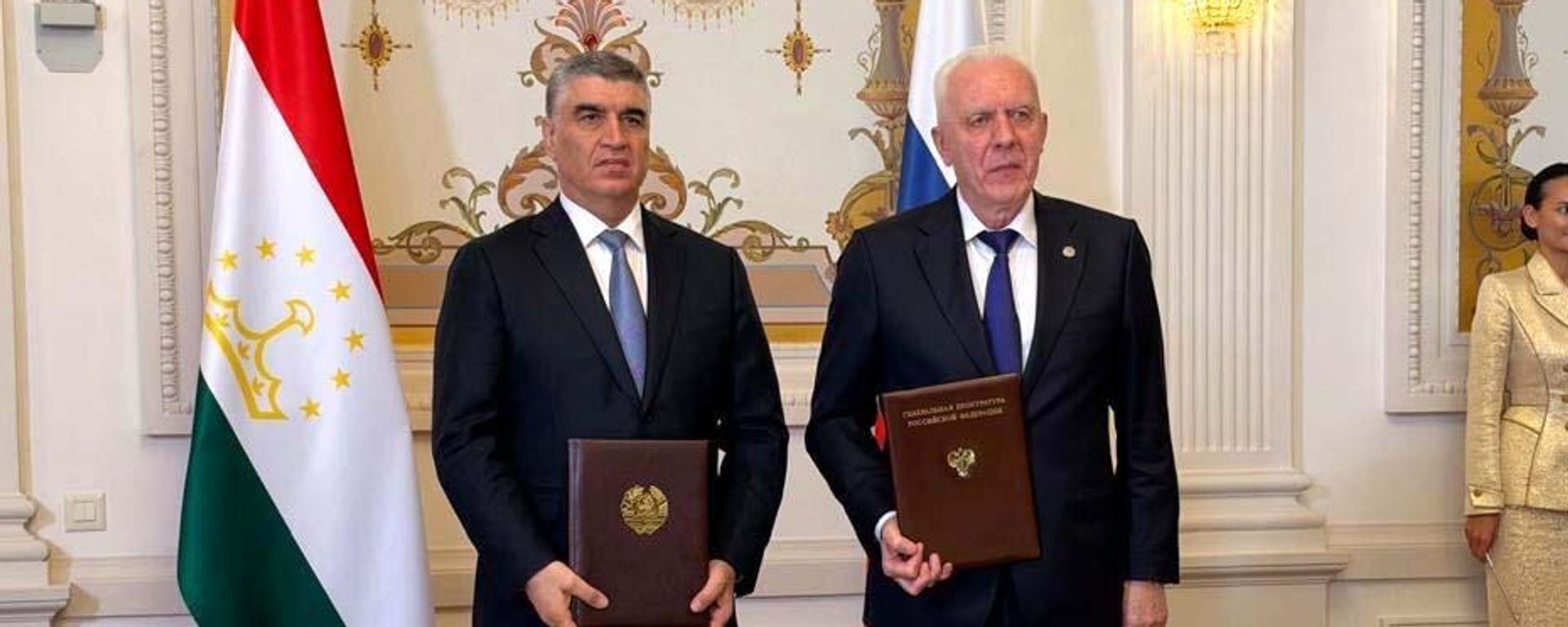 Подписание новой программы сотрудничества между Генеральной прокуратурой Республики Таджикистан и Генеральной прокуратурой Российской Федерации. - Sputnik Таджикистан, 1920, 01.10.2026