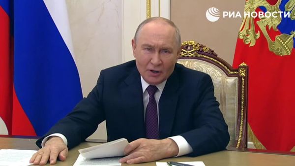 Ба тамоми омӯзгорони Русия барои хирад, истеъдод ва сабру таҳаммул, инчунин фидокорӣ дар касб ва меҳру муҳаббат ба кӯдакон сари таъзим фуруд меорам, - гуфт раисҷумҳури Русия - Sputnik Тоҷикистон