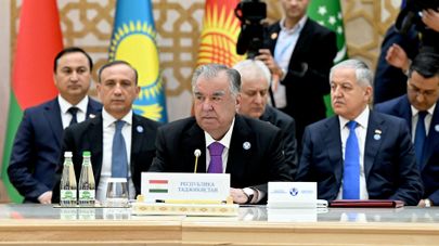 Саммит глав государств СНГ в Туркменистане.