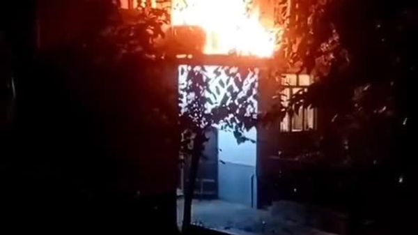 Сӯхтори шаби гузашта дар Хуҷанд аз сабаби нодуруст истифода кардани зарфи таҷҳизоти гази моеъ мебошад - Sputnik Тоҷикистон