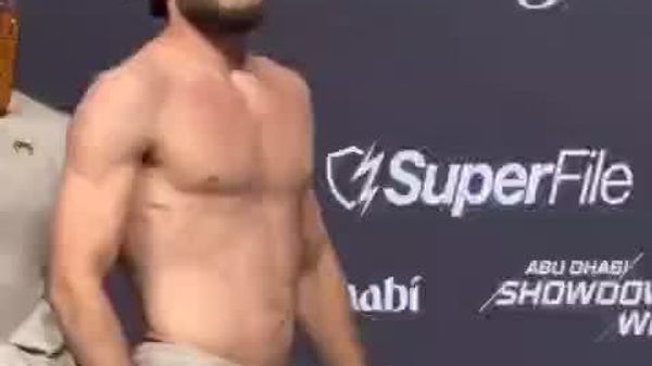 Нурулло Алиев обратился к болельщикам перед боем в UFC - Sputnik Таджикистан