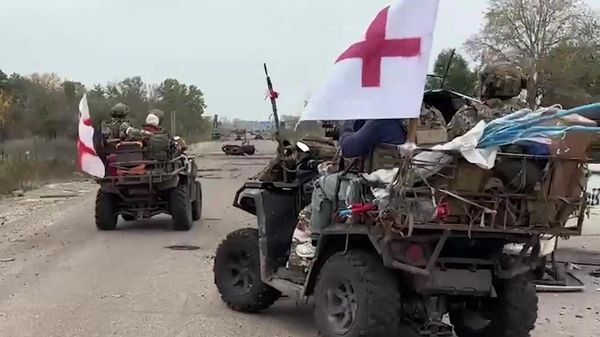 Российские саперы проводят разминирование в районе города Алешки Херсонской области.  - Sputnik Тоҷикистон