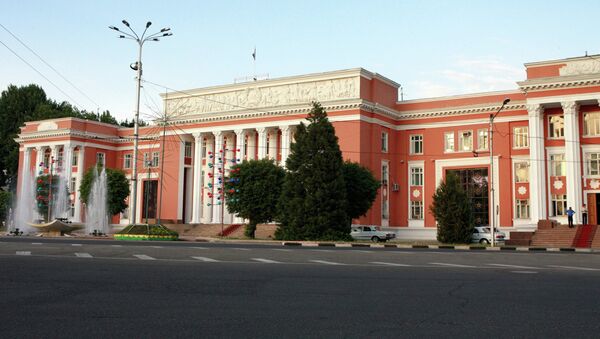 Здание парламента Республики Таджикистан. Архивное фото - Sputnik Таджикистан