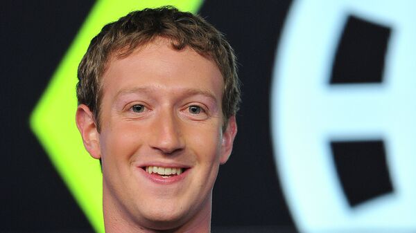 Основатель Facebook М.Цукерберг выступает в Digital October - Sputnik Таджикистан