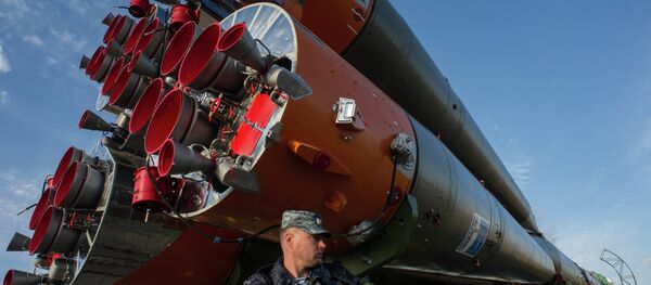 Вывоз космического корабля Союз ТМА-14М на старт, архивное фото - Sputnik Таджикистан