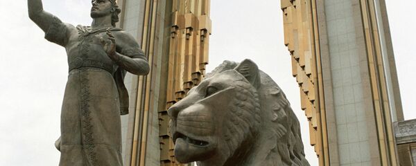 Памятник Исмоилу Сомони - Sputnik Таджикистан