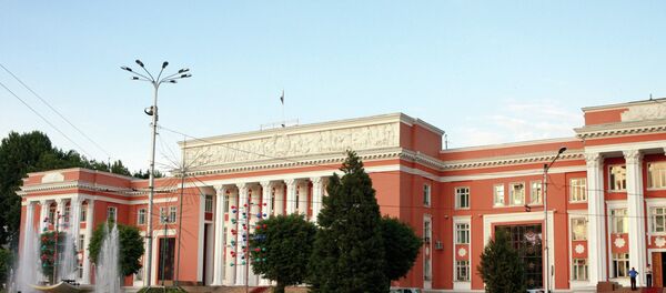 Здание парламента Республики Таджикистан. Фото из архива. - Sputnik Тоҷикистон