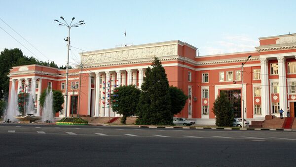 Здание парламента Республики Таджикистан. Фото из архива - Sputnik Тоҷикистон