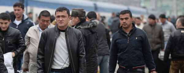 Мигранты, архивное фото - Sputnik Тоҷикистон