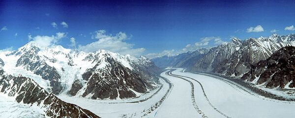 Пиряхи Федченко дар Помир. Акс аз бойгонӣ - Sputnik Тоҷикистон