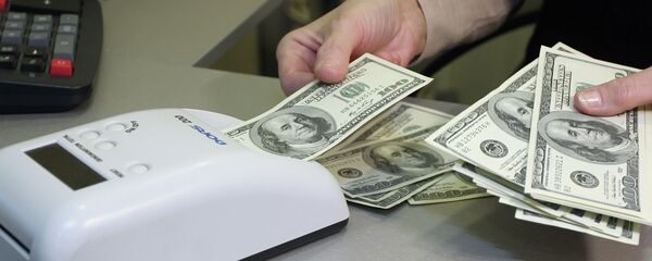 Доллары. Архивное фото Доллары. Архивное фото - Sputnik Таджикистан