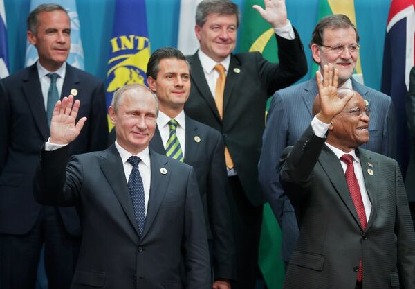 В.Путин принимает участие в саммите Группы двадцати. Архивное фото - Sputnik Таджикистан