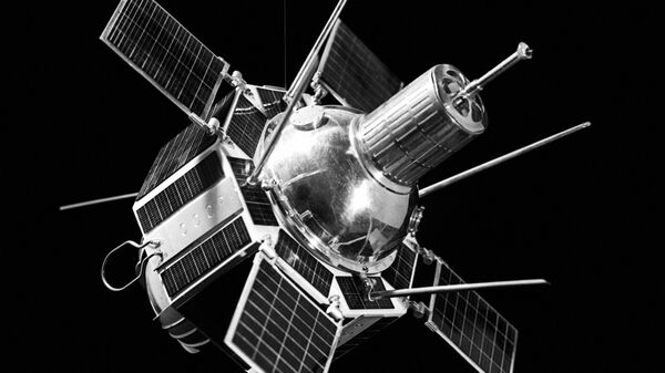 Искусственный спутник земли серии Космос - Sputnik Тоҷикистон