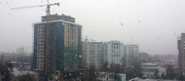 Барфи авал дар Душанбе, акс аз бойгонӣ - Sputnik Тоҷикистон