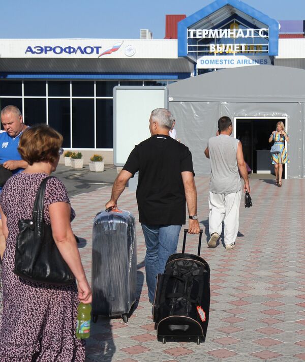 Аэропорт Симферополь. Архивное фото - Sputnik Таджикистан