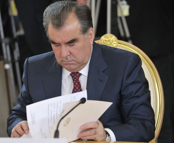 Президент Таджикистана Эмомали Рахмон. Архивное фото - Sputnik Таджикистан