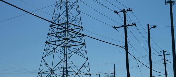 Хатти баландшиддати барқ. Акс аз бойгонӣ Хатти баландшиддати барқ. Акс аз бойгонӣ - Sputnik Тоҷикистон