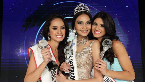 Участница из Таиланда стала Мисс Интерконтиненталь-2014. Фото из официальной страницы конкурса в Facebook - Sputnik Таджикистан