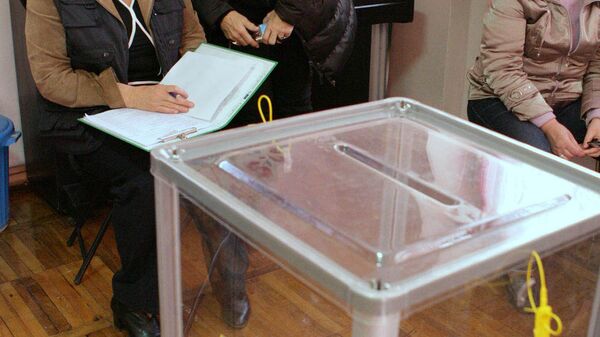 Урна для голосования. Архивное фото - Sputnik Таджикистан