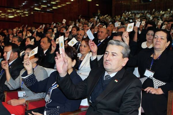 Съезд НДПТ. Фото: пресс-служба президента Таджикистана - Sputnik Таджикистан