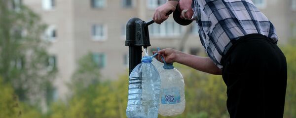 Қатъи интиқоли оби ошомиданӣ. Акс аз бойгонӣ - Sputnik Тоҷикистон