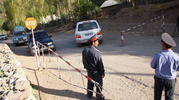 Пост при въезде в Горно-Бадахшанскую автономную область - Sputnik Таджикистан