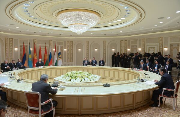 Заседание Евразийского экономического сообщества (ЕврАзЭС) в Минске. Архивное фото - Sputnik Таджикистан