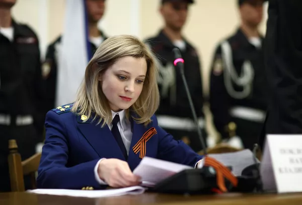Кормандони додситонӣ дар Қрим қасам ёд мекунанд Кормандони додситонӣ дар Қрим қасам ёд мекунанд - Sputnik Тоҷикистон