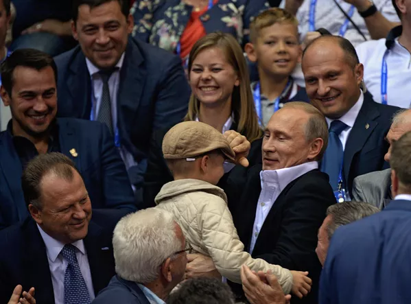 Сафари кории В.Путин ба округи Урал Сафари кории В.Путин ба округи Урал - Sputnik Тоҷикистон